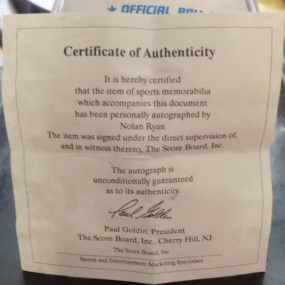 VINTAGE AMERICAN LEAGUE BASEBALL AUTOGRAPHED BY NOLAN RYAN W/ COA - Picture 4 of 4